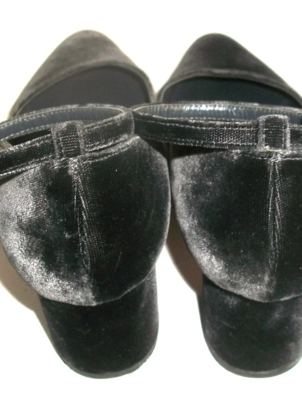 Manolo Blahnik Gray-Blue Velvet Low Block-Heel Ankle Strap Pumps 6M EUC
